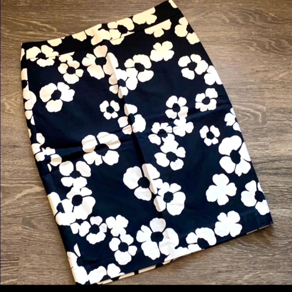 Loft Skirt